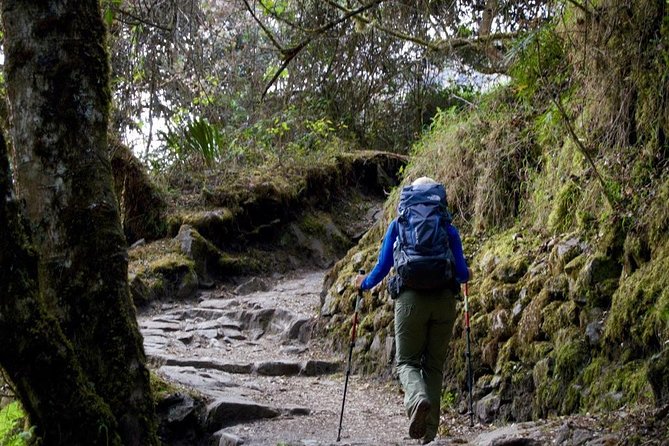 Short Inca Trail to Machu Picchu (2 Days & 1 Night)