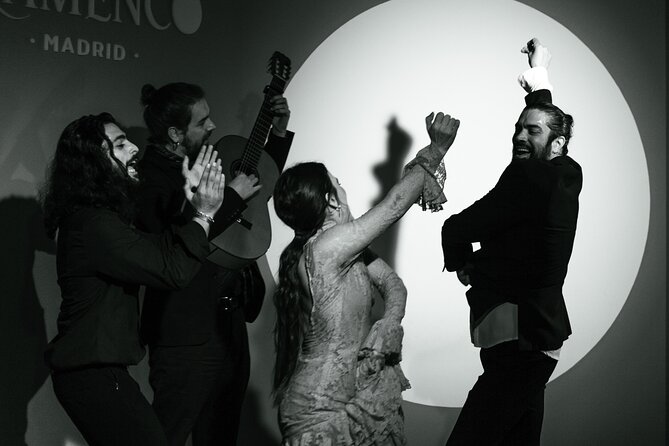 Skip the Line: Traditional Flamenco Show Ticket - Location and Venue Details