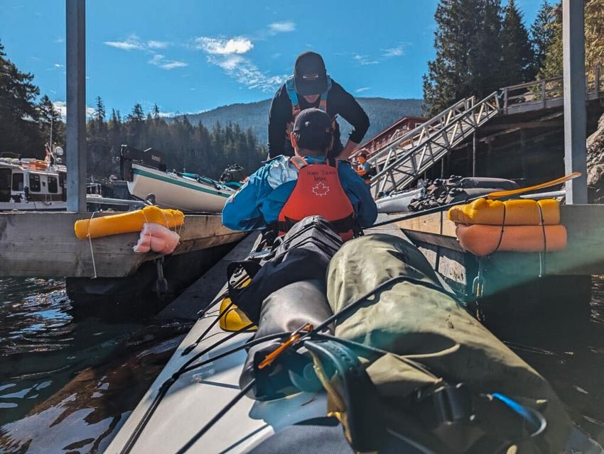 Telegraph Cove: Half-Day Kayaking Tour - Tour Details