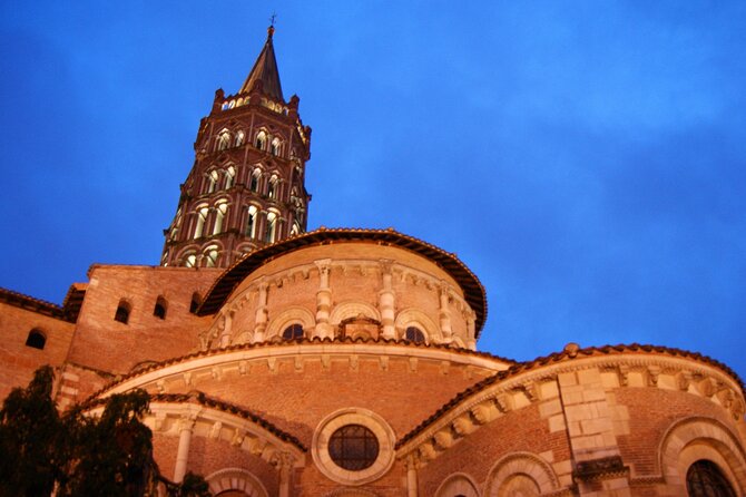 Toulouse Scavenger Hunt and Best Landmarks Self-Guided Tour