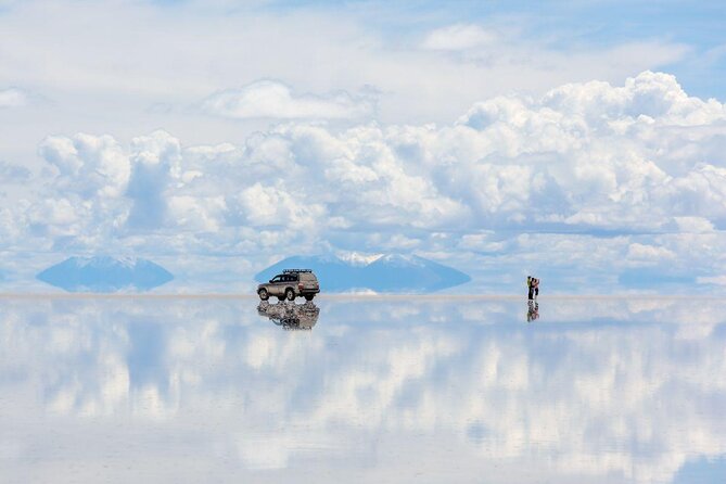 Uyuni Salt Flat 1 Day Tour Sunset in the Salt Water Region With Mirror Effect - Tour Pricing and Pickup Information