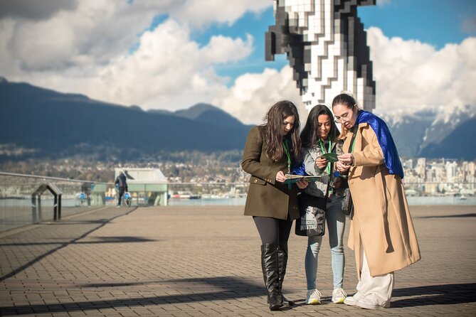 Vancouver Superhero Outdoor Game and Sightseeing