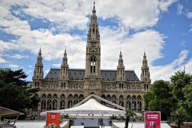 Vienna at First Glance a Private Walking Tour for First Timers