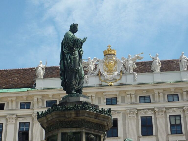 Vienna: Private Walking Tour