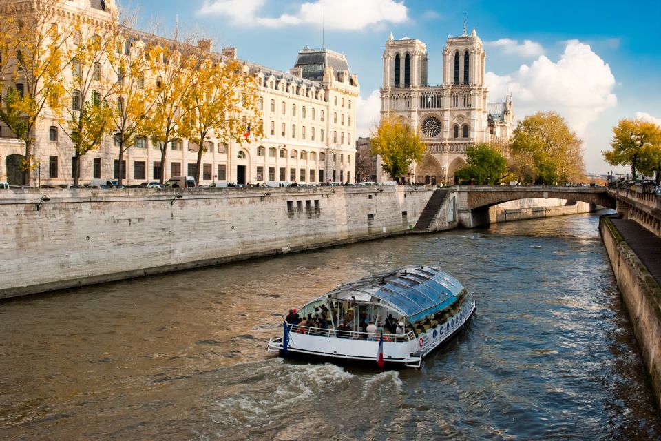 Walking Tour of Paris Old Town and Seine River Cruise - Tour Activity Details