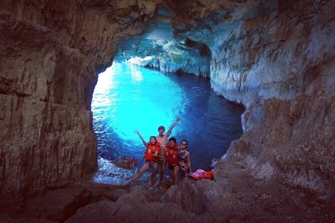 Zakynthos: Early Morning Shipwreck,Blue Caves and View Point Small Group