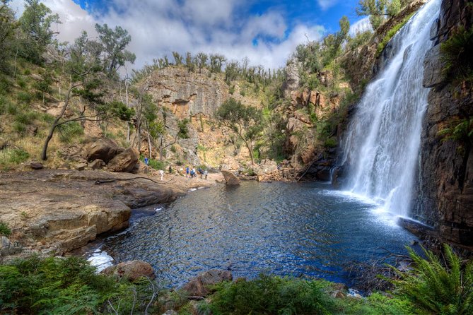 3-Day Adelaide to Melbourne Overland Trip Through Grampians and Great Ocean Road - Exploring Grampians National Park