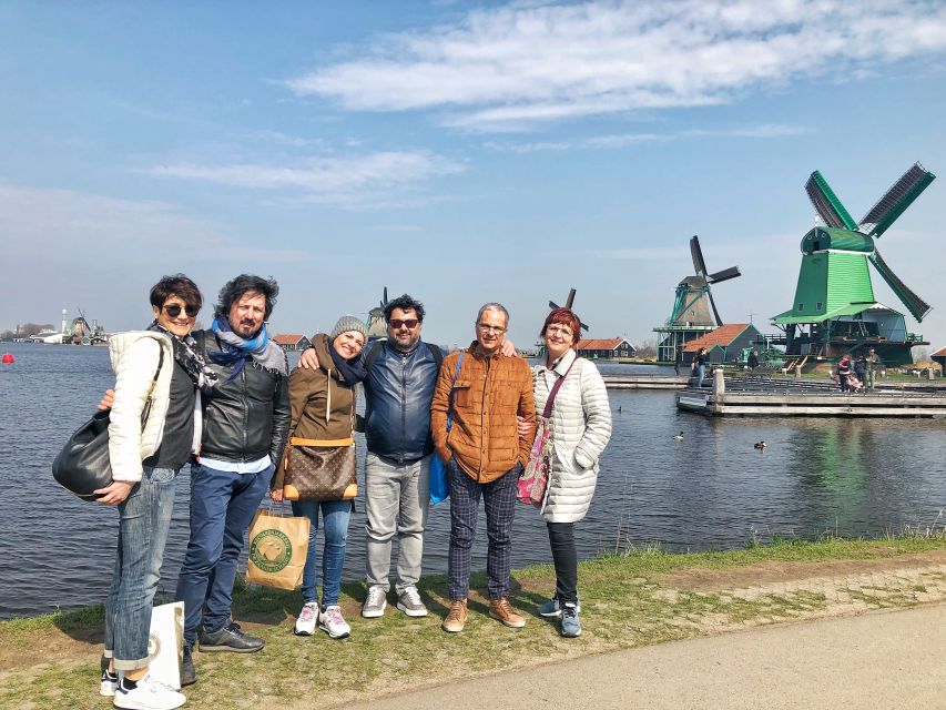 4-Hour Tour of the Windmills of Zaanse Schans - Language and Guide Information