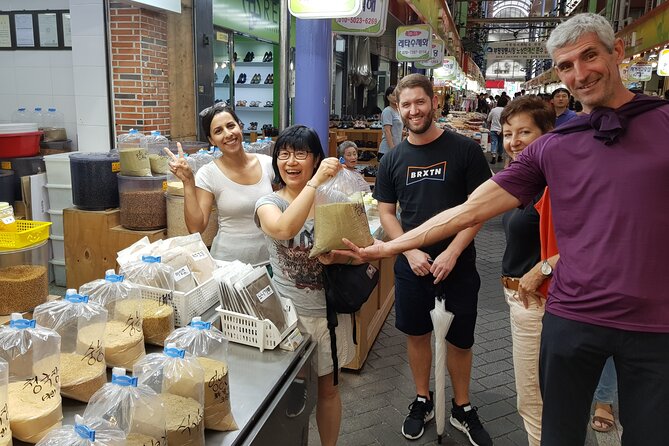 Busan History and Market Food Tour With Local Chef - Market Exploration With a Chef