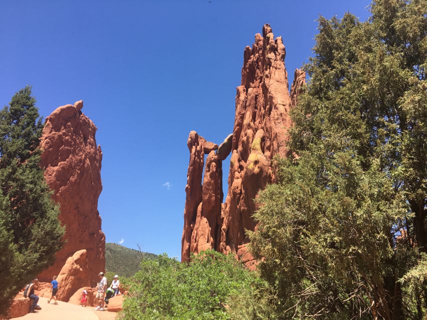 From Denver: Garden of the Gods & Manitou Springs Tour - Experience Highlights