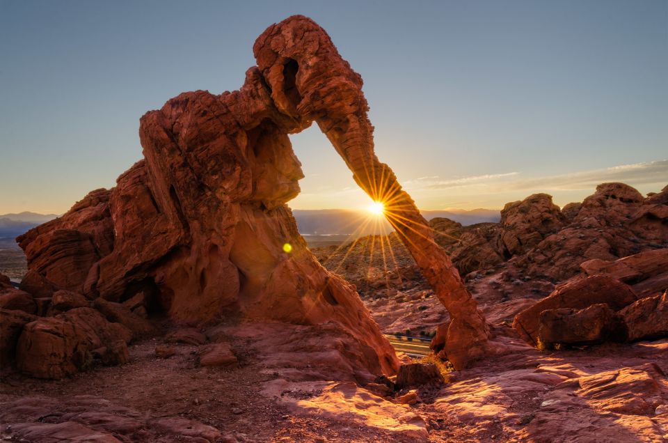 From Las Vegas: Valley of Fire State Park Tour - Tour Highlights