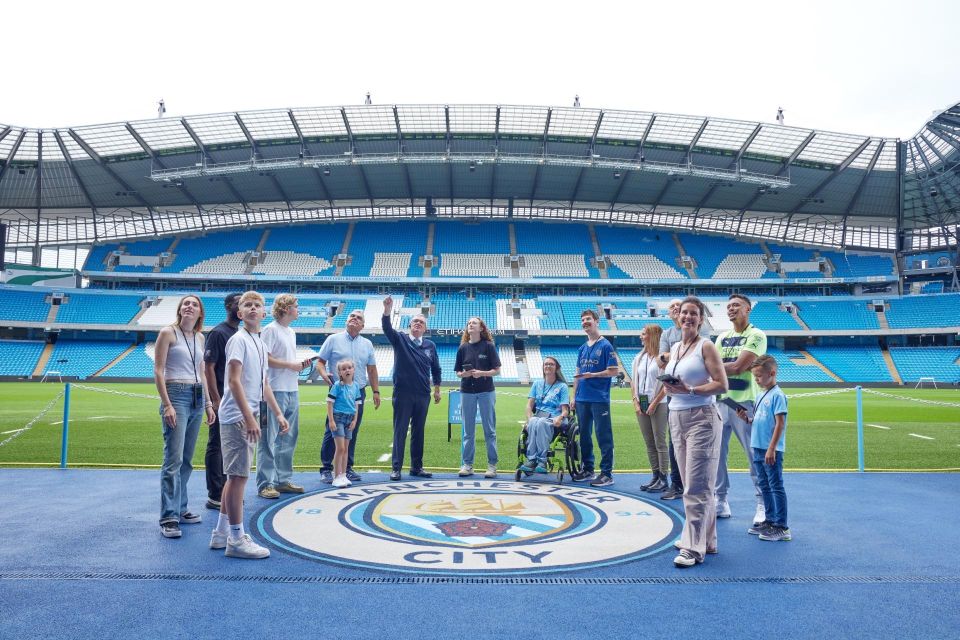 From London: Manchester City FC Stadium Tour by Rail - Experience