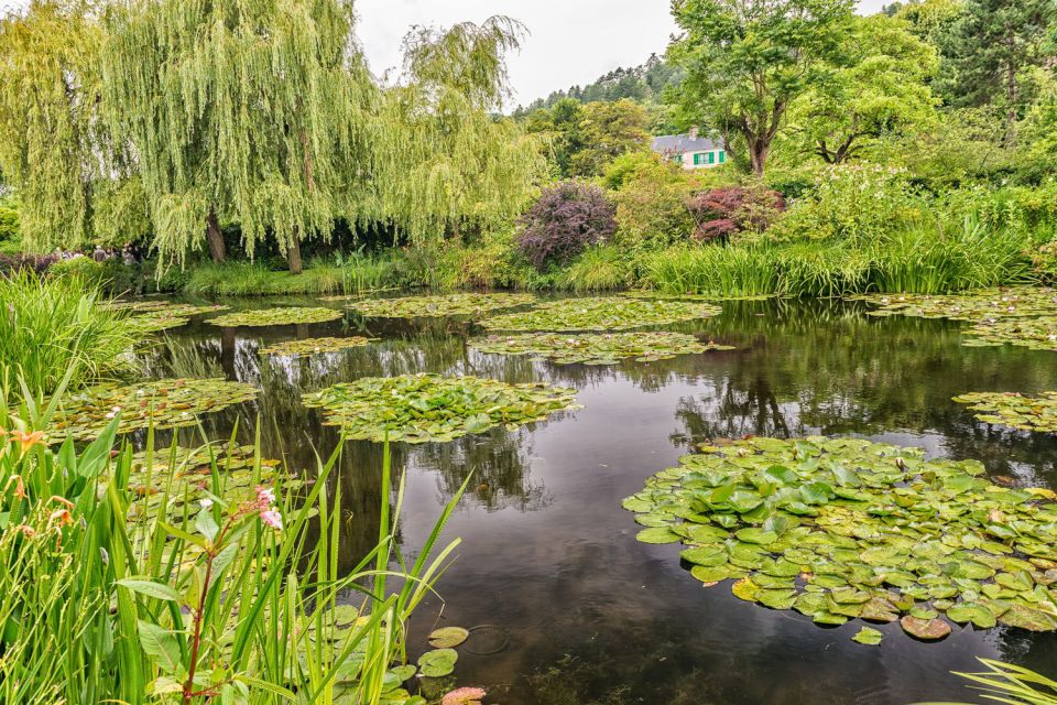 From Paris: Guided Day Trip to Monets Garden in Giverny - Tour Highlights