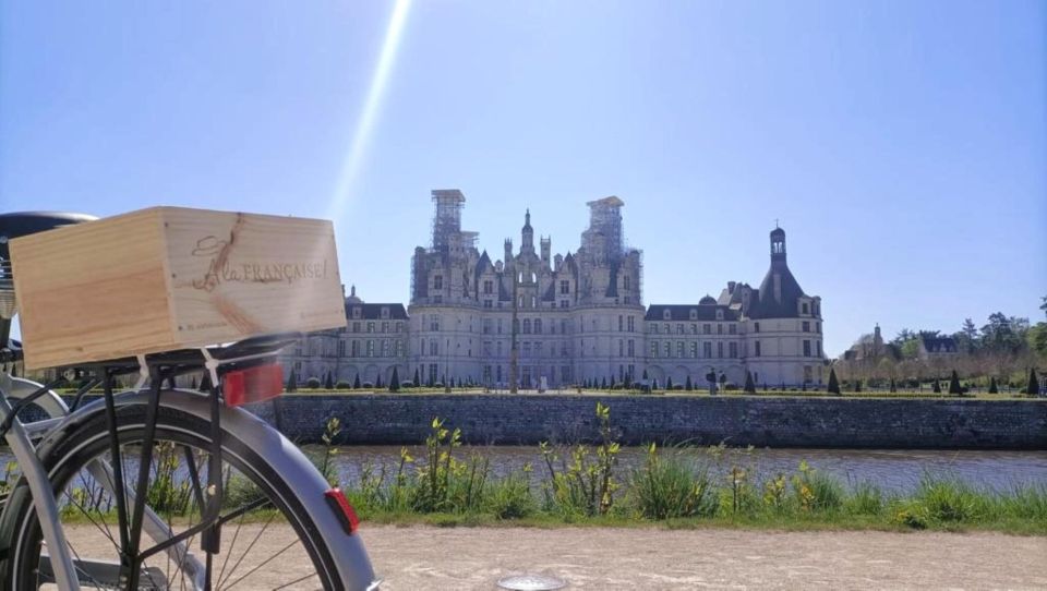 From Villesavin: Full Day Guided E-bike Tour to Chambord - Tour Itinerary