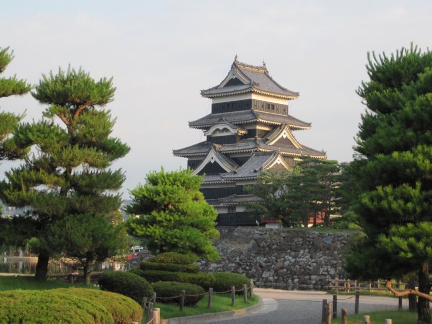 Full-Day Tour: Matsumoto Castle & Kamikochi Alpine Valley - Itinerary Highlights