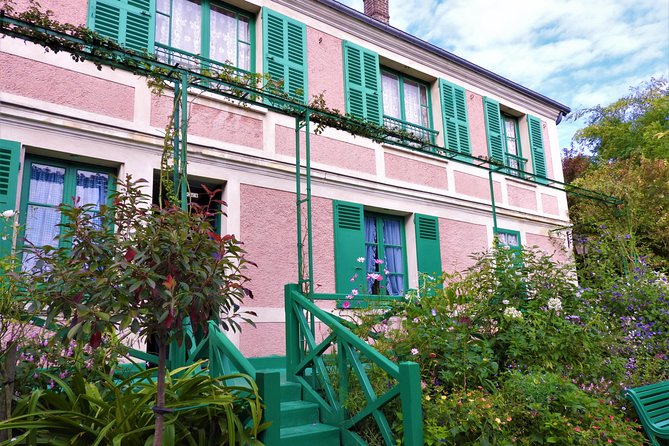 Giverny Monet House and Gardens Skip the Line Walking Tour - Visitor Experience