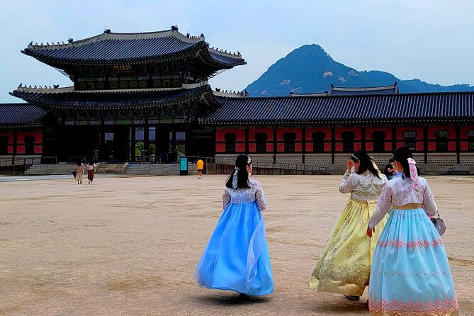 Gyeongbokgung Palace and Seoul Highlights (Small Group) - Itinerary and Meeting Details