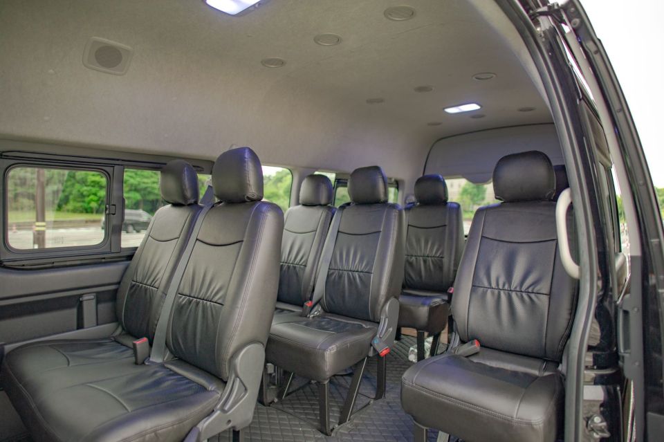 Hakuba: Private Transfer From/To Tokyo/Hnd by Minibus Max 9 - Minibus Capacity and Accessibility