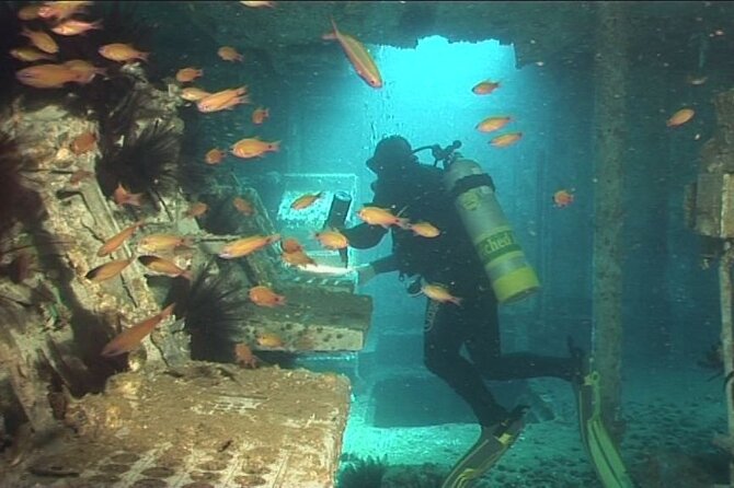 HMAS Brisbane Double Dive - Preparing for the Double Dive