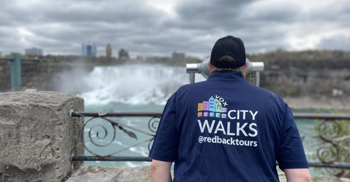 Niagara Falls, Canada: Guided Walking Tour - Experience