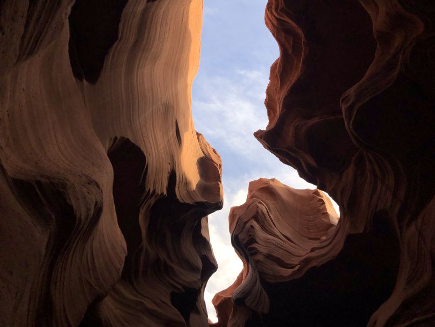 Page: Lower Antelope Canyon Tour With Trained Navajo Guide - Duration and Group Size