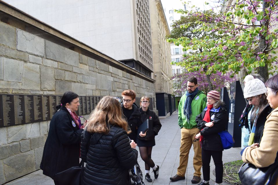 Paris: Le Marais District Jewish History Guided Walking Tour - Exploring the Le Marais District