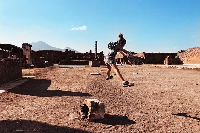 Pompeii Small Group With an Archaeologist and Skip the Line - Cancellation and Booking Information