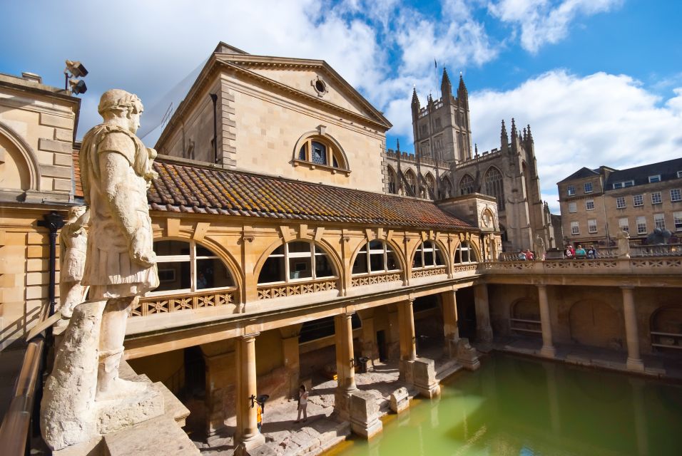 Stonehenge & Bath: Full-Day Coach Tour From London - Experience