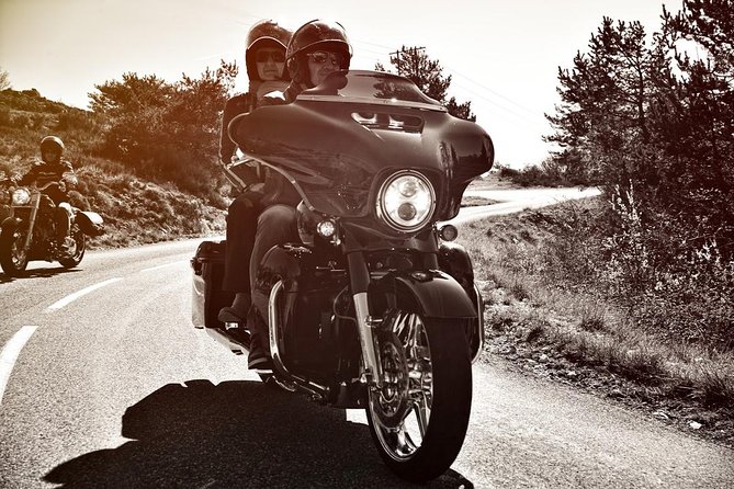 Stroll on a Harley Davidson, Full Day Passenger Duet With Your Guide - Review Summary