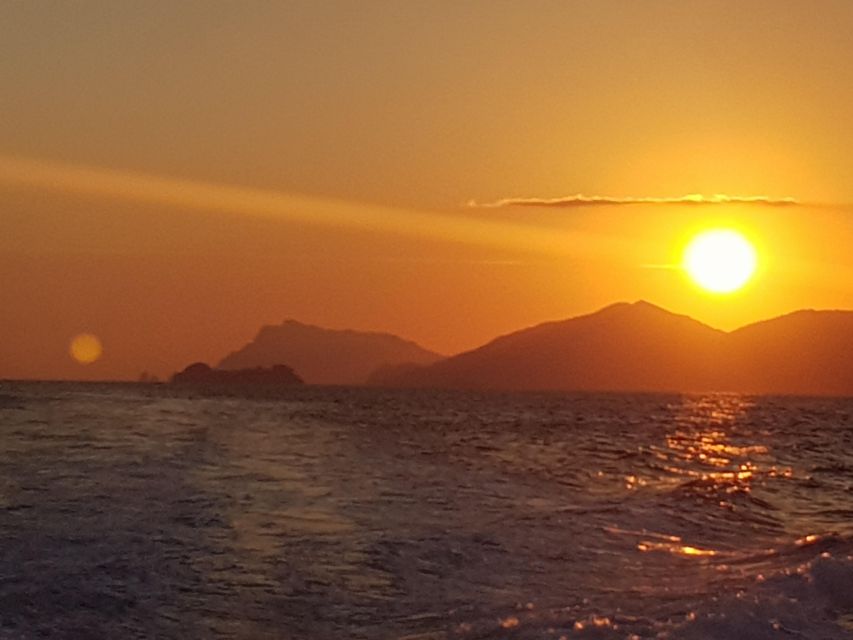 Sunset Tour by Private Boat on the Amalfi Coast - Experience Description