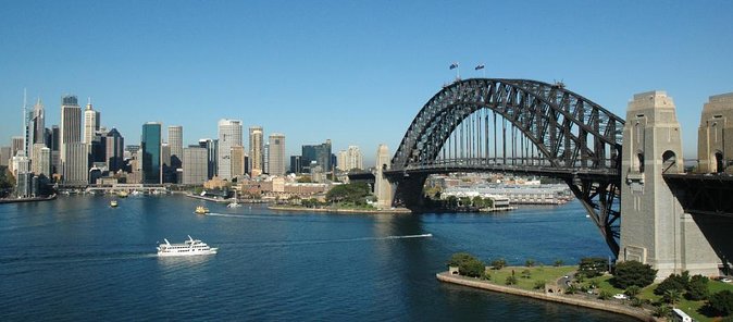 Sydney Harbour Sunset Dinner Cruise - Sydney Harbour Ambience