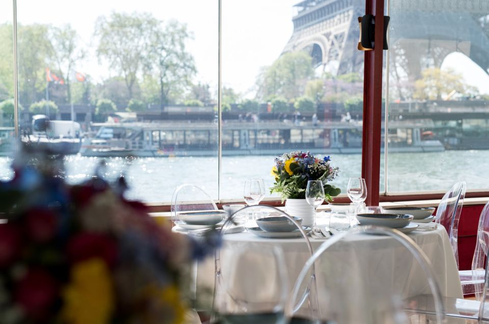 Theo Boat/Paris : Lunch Cruise on the Seine With Rooftop - Experience Highlights