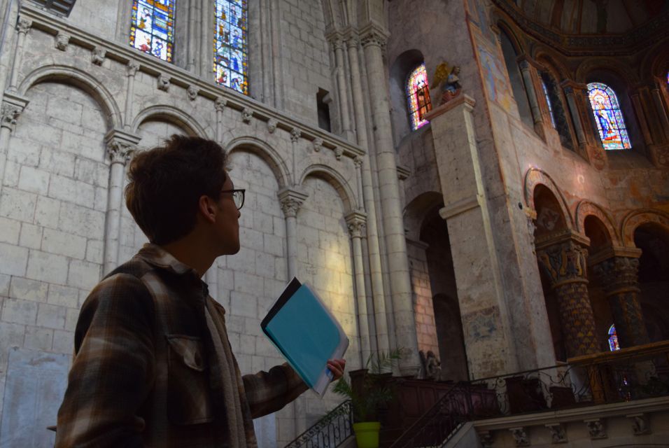 Tour of the Catholic Churches of Poitiers - Exploring Poitiers Catholic Heritage