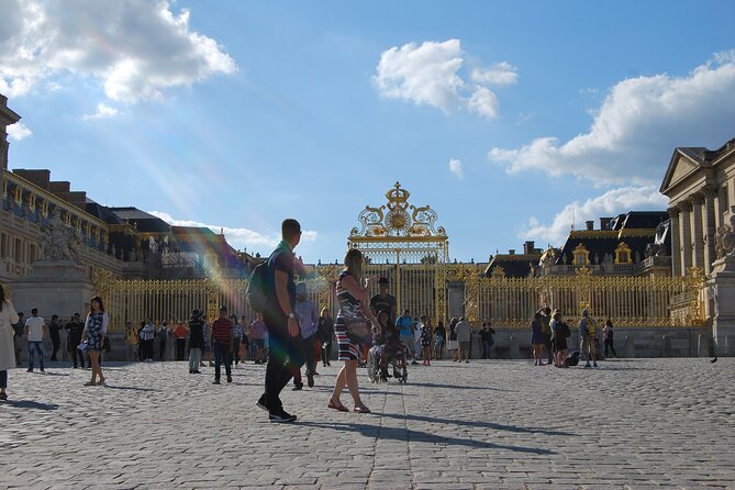 Versailles Palace Skip the Line Guided Tour With Gardens Access - Tour Inclusions and Duration