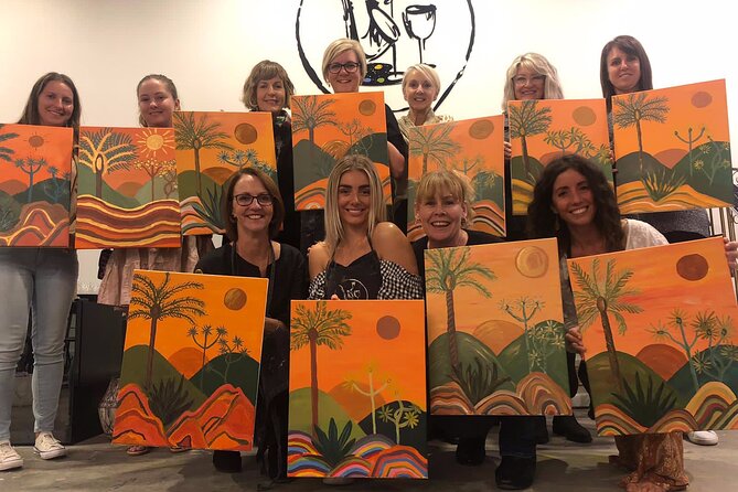 Adults Art and Wine Class in Byron Bay - Scheduling and Logistics