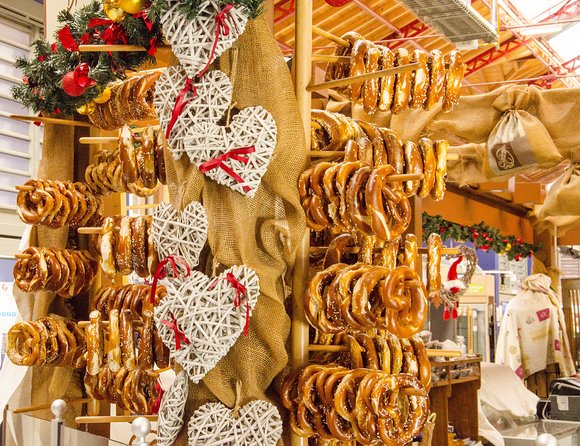 Alsace Christmas Markets Private Day Tour With Colmar From Strasbourg - Booking Information