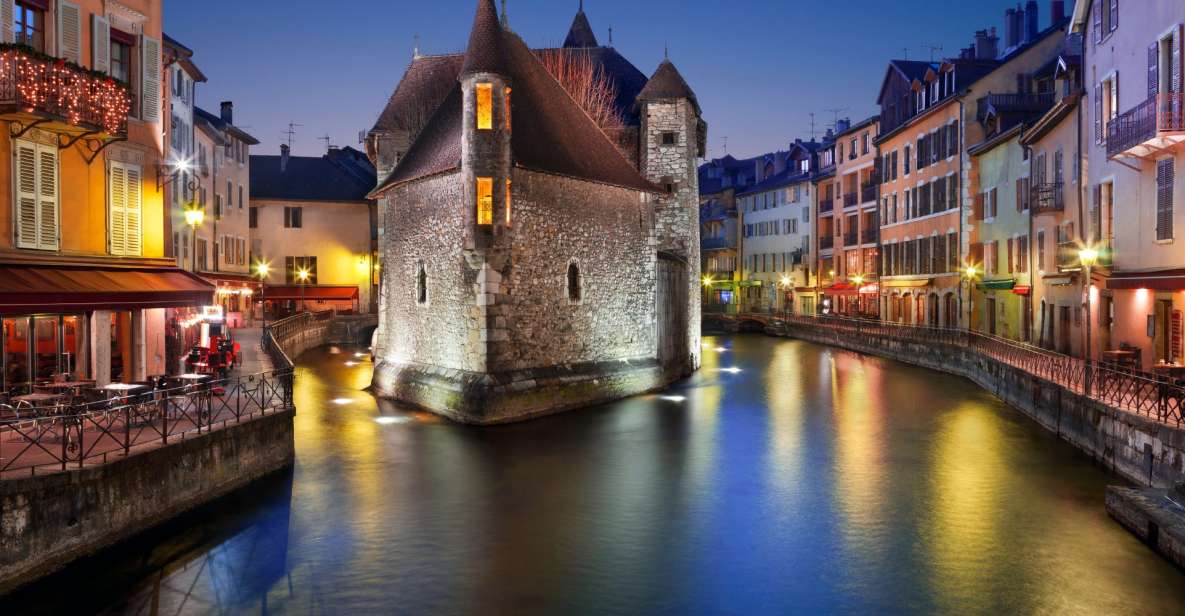 Annecy: City Highlights Self-Guided Scavenger Hunt & Tour - What to Expect