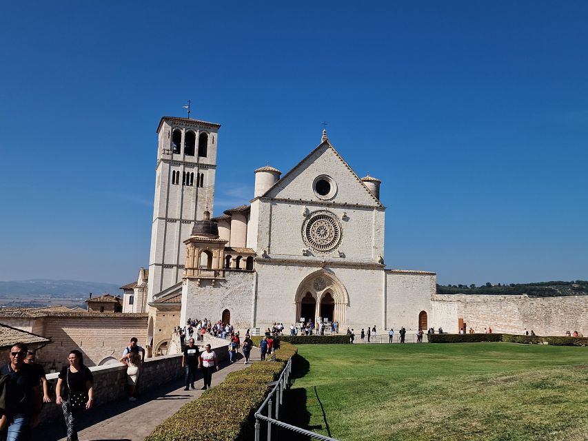 Assisi (St. Francis & St. Claire) Private Day Tour From Rome - Assisi Description
