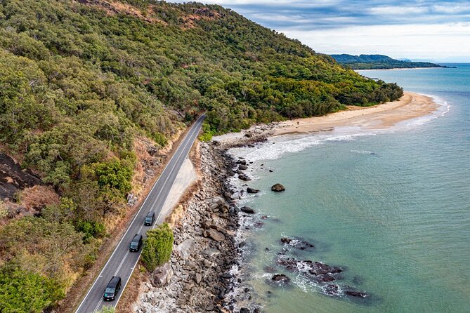 Cairns to Port Douglas (One Way) Private Transfer 1 to 6 Pax - Punctual and Friendly Drivers