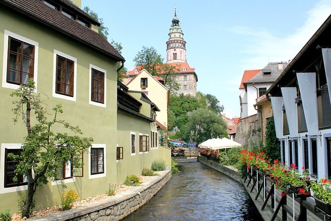 Cesky Krumlov Small-Group Day Trip From Vienna - Visual Content