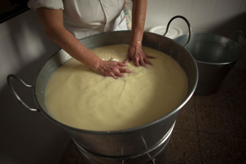 Cheese Making and Tasting Tour From Cagliari With Lunch - Meeting Point Details