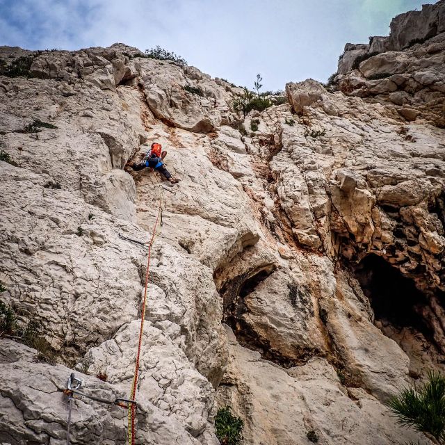 Climbing Discovery Session in the Calanques Near Marseille - Experience Description