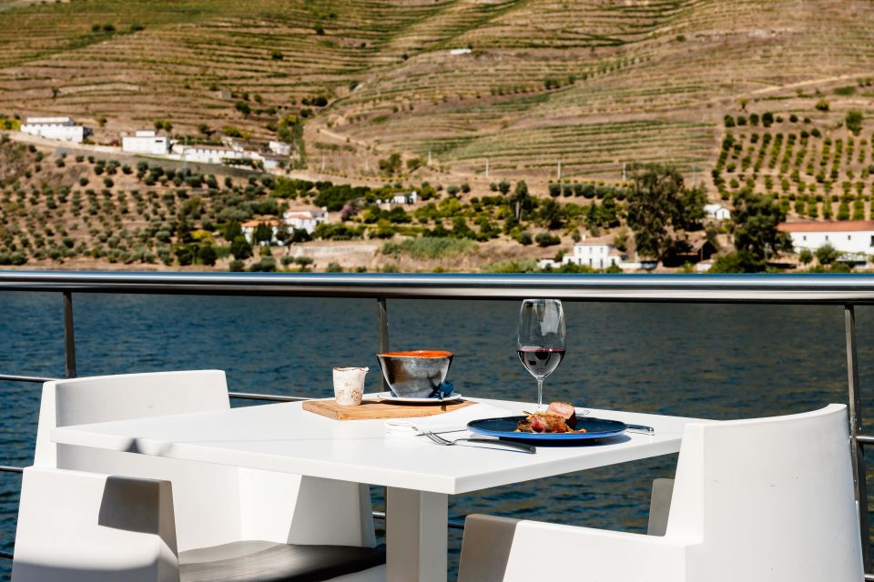 Douro Luxury - Private Cruise Premium Winery and Restaurant - Luxurious Highlights