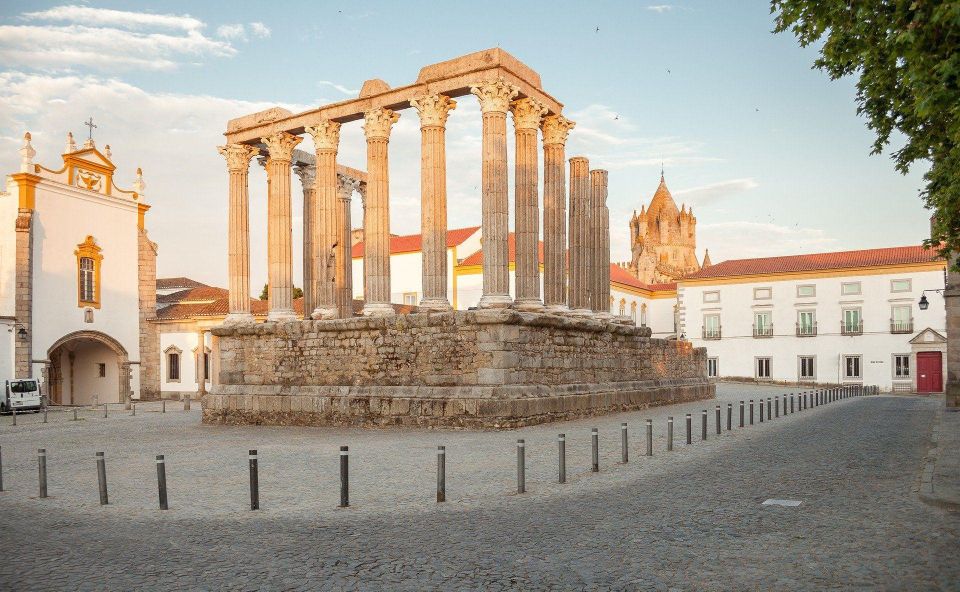 Évora Private Walking Tour - Inclusions