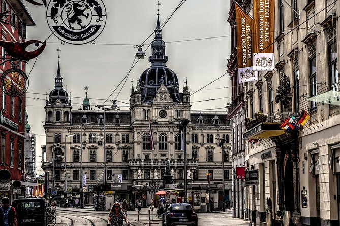 Graz Walking Tour With a Licensed Guide - Logistics and Meeting Point