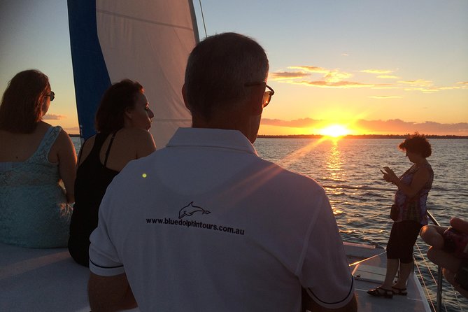 Hervey Bay Champagne Sunset Sail - Savoring Unlimited Beverages