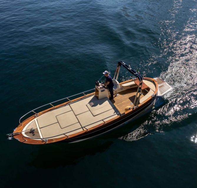 Lake Como on Classic Wooden Boat - Meeting Point Information