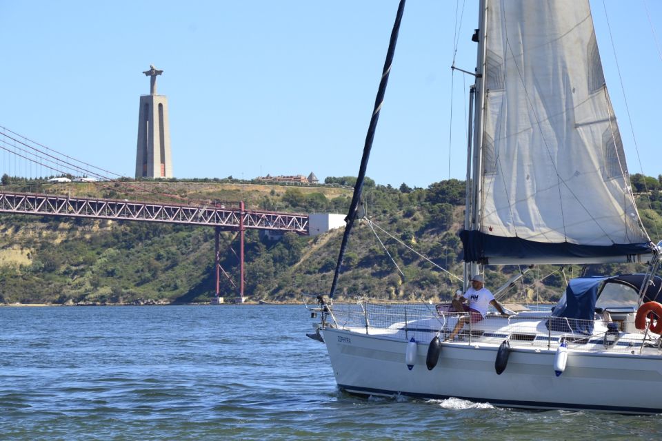 Lisbon: Private Sailboat Tour on Tagus River - Customer Reviews