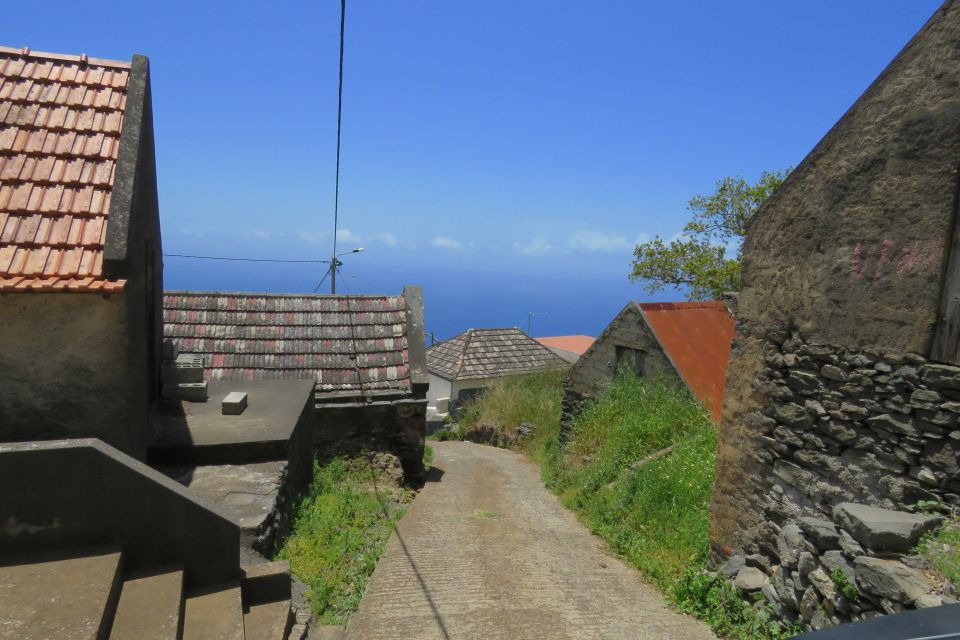 Madeira : Southwest Coast, Run & Anjo´S Waterfall 4x4 Tour - Tour Description