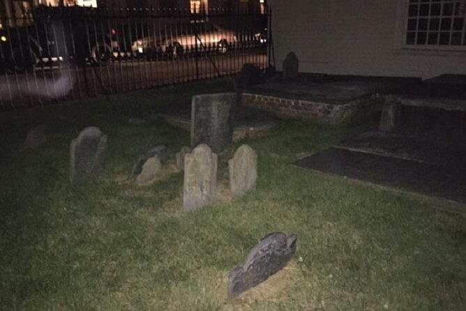 Newport Old Town Family-Friendly Ghost Tour - Traveler Feedback and Reviews